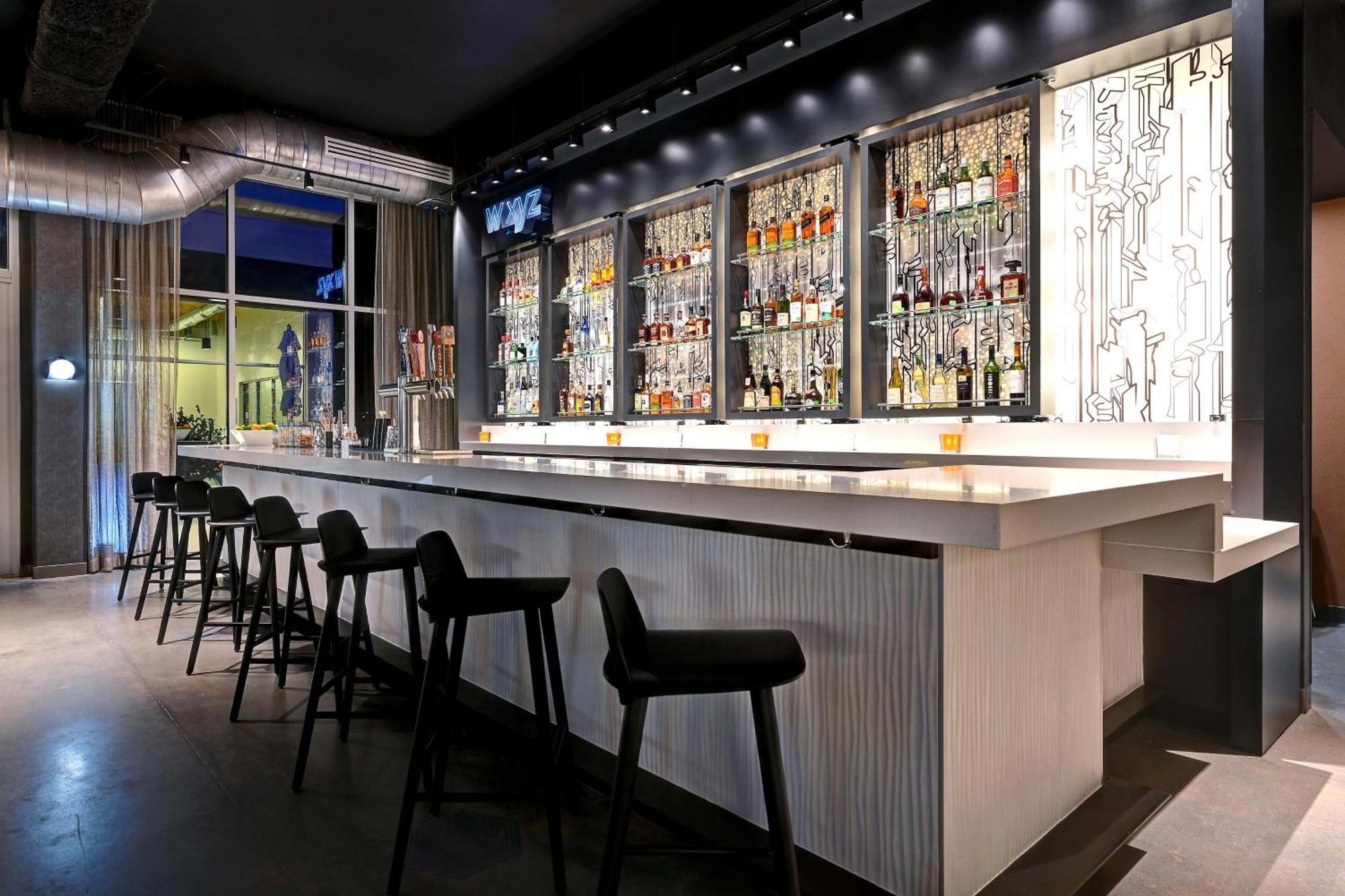 Aloft Муурсвил Екстериор снимка